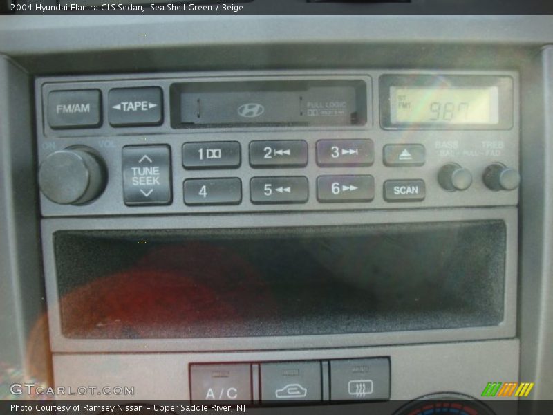 Sea Shell Green / Beige 2004 Hyundai Elantra GLS Sedan