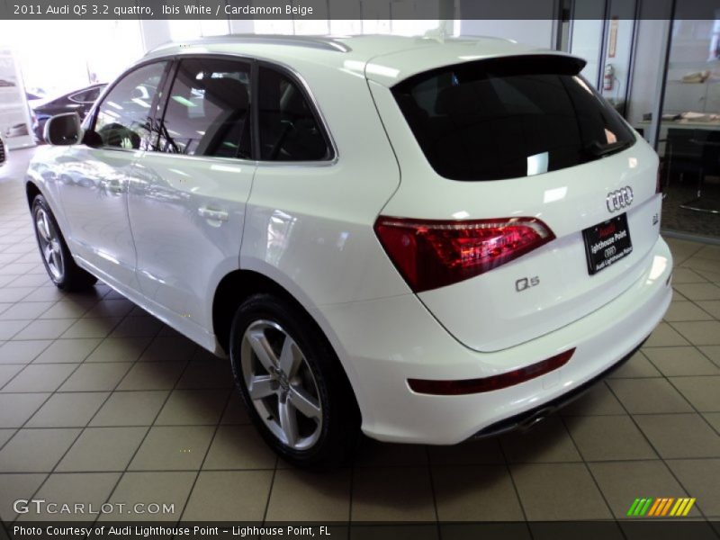 Ibis White / Cardamom Beige 2011 Audi Q5 3.2 quattro