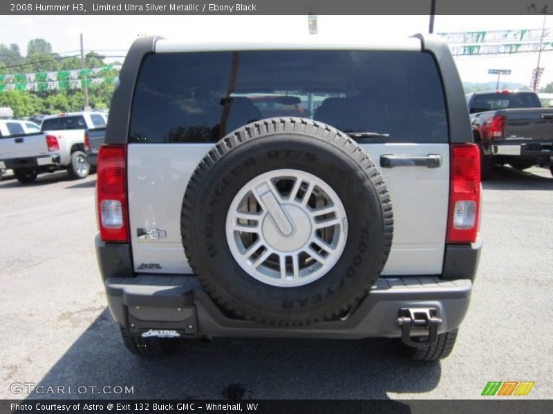 Limited Ultra Silver Metallic / Ebony Black 2008 Hummer H3