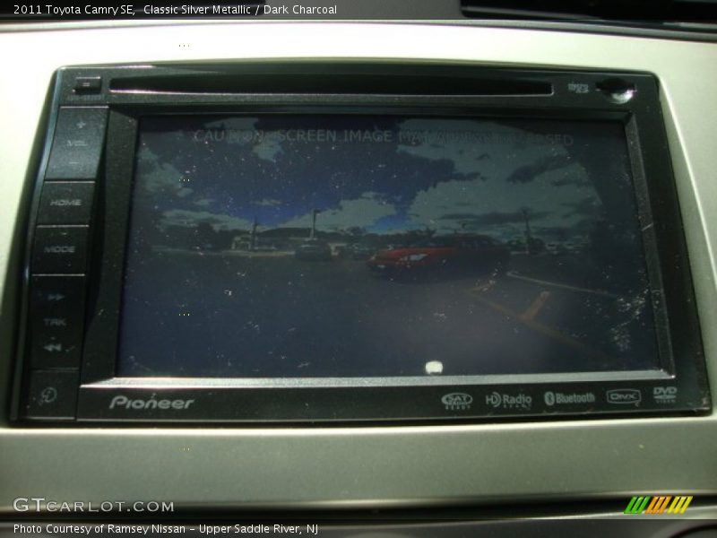 Classic Silver Metallic / Dark Charcoal 2011 Toyota Camry SE