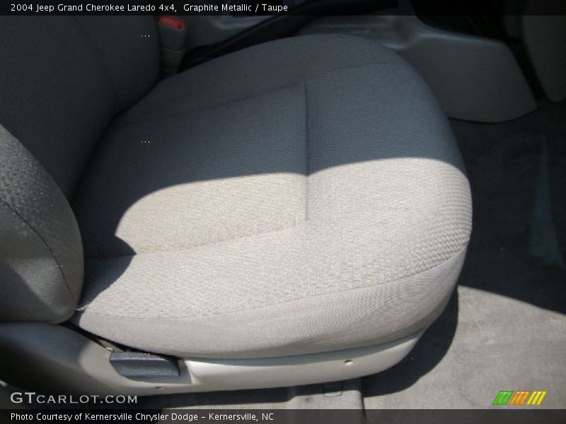 Graphite Metallic / Taupe 2004 Jeep Grand Cherokee Laredo 4x4