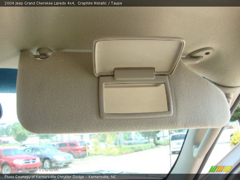 Graphite Metallic / Taupe 2004 Jeep Grand Cherokee Laredo 4x4