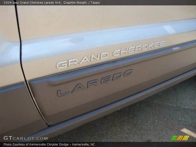 Graphite Metallic / Taupe 2004 Jeep Grand Cherokee Laredo 4x4