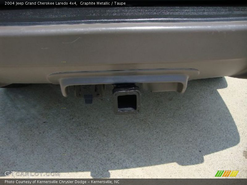 Graphite Metallic / Taupe 2004 Jeep Grand Cherokee Laredo 4x4