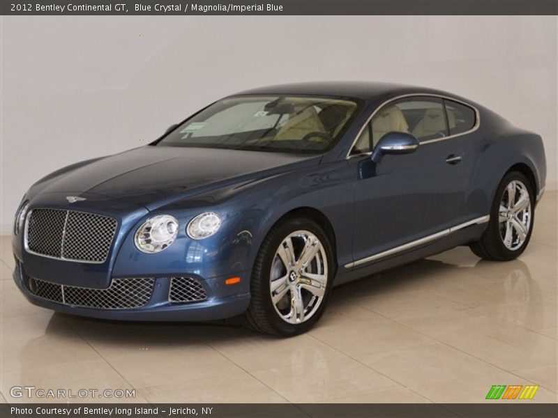 Front 3/4 View of 2012 Continental GT 
