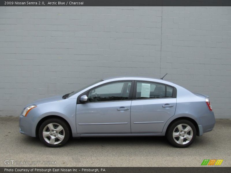 Arctic Blue / Charcoal 2009 Nissan Sentra 2.0