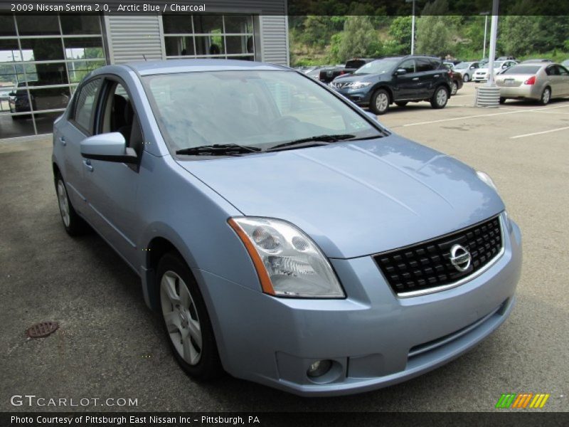 Arctic Blue / Charcoal 2009 Nissan Sentra 2.0
