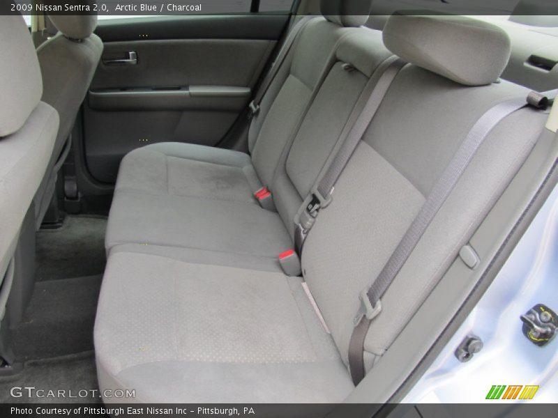 Arctic Blue / Charcoal 2009 Nissan Sentra 2.0