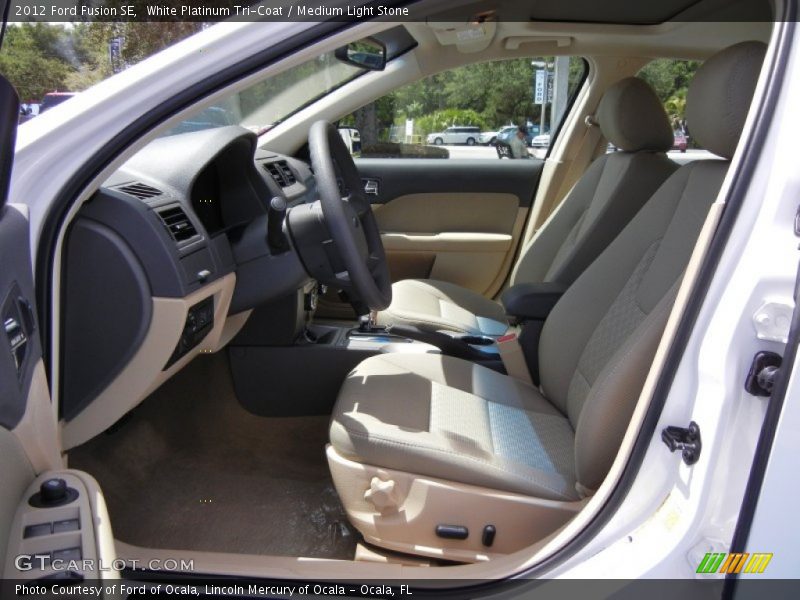 White Platinum Tri-Coat / Medium Light Stone 2012 Ford Fusion SE
