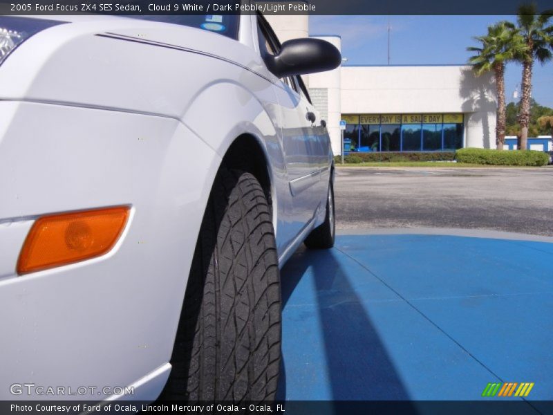 Cloud 9 White / Dark Pebble/Light Pebble 2005 Ford Focus ZX4 SES Sedan