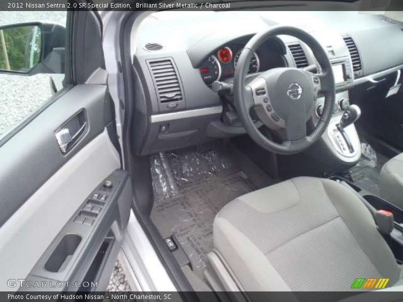 Brilliant Silver Metallic / Charcoal 2012 Nissan Sentra 2.0 SR Special Edition