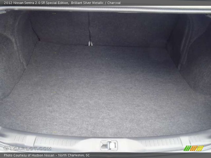 Brilliant Silver Metallic / Charcoal 2012 Nissan Sentra 2.0 SR Special Edition