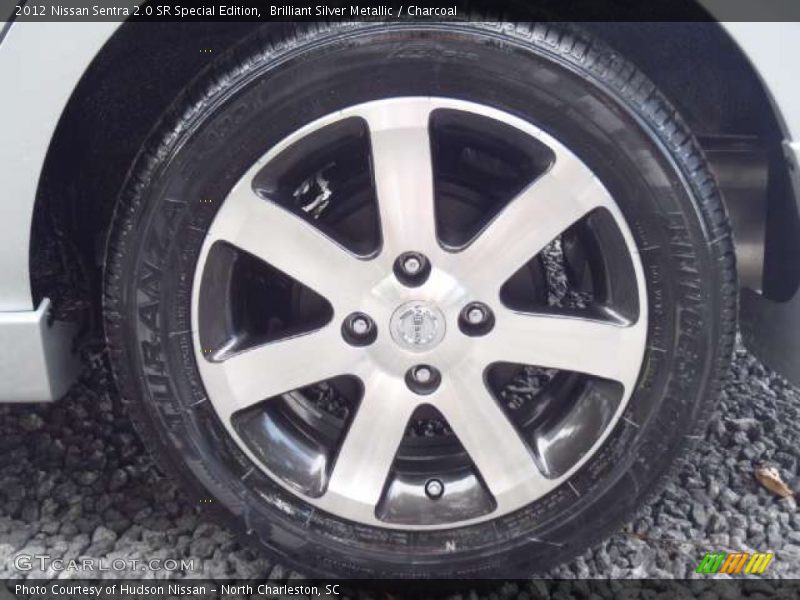 Brilliant Silver Metallic / Charcoal 2012 Nissan Sentra 2.0 SR Special Edition