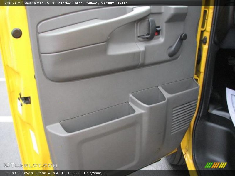 Yellow / Medium Pewter 2006 GMC Savana Van 2500 Extended Cargo