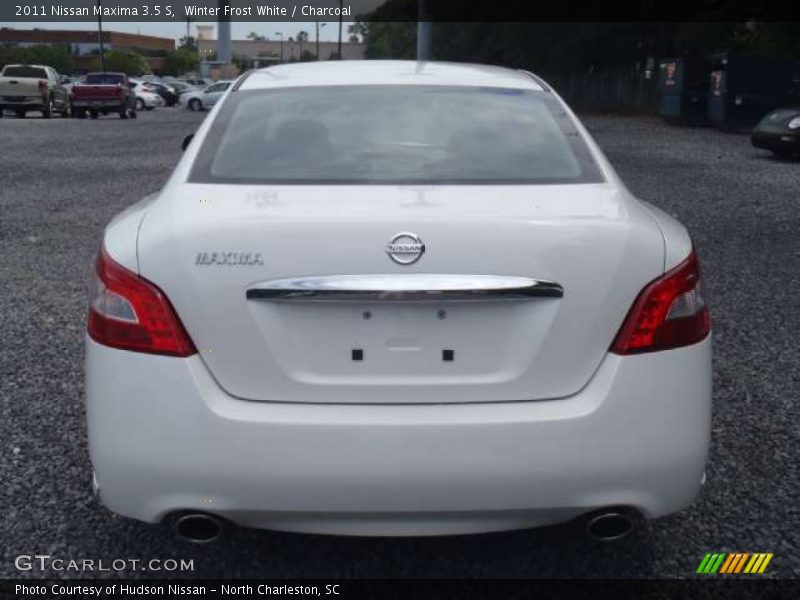 Winter Frost White / Charcoal 2011 Nissan Maxima 3.5 S