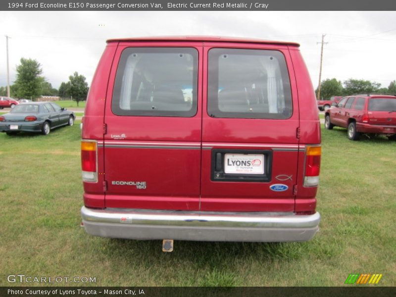 Electric Current Red Metallic / Gray 1994 Ford Econoline E150 Passenger Conversion Van
