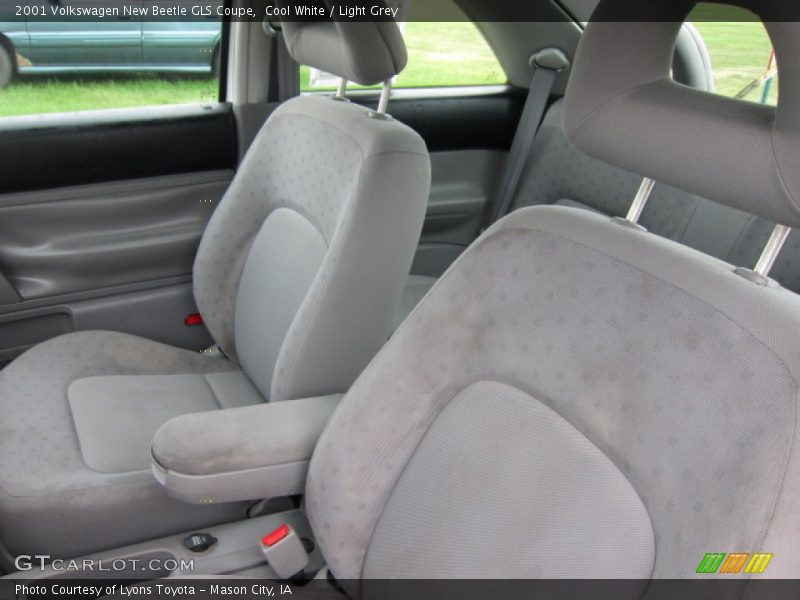 Cool White / Light Grey 2001 Volkswagen New Beetle GLS Coupe