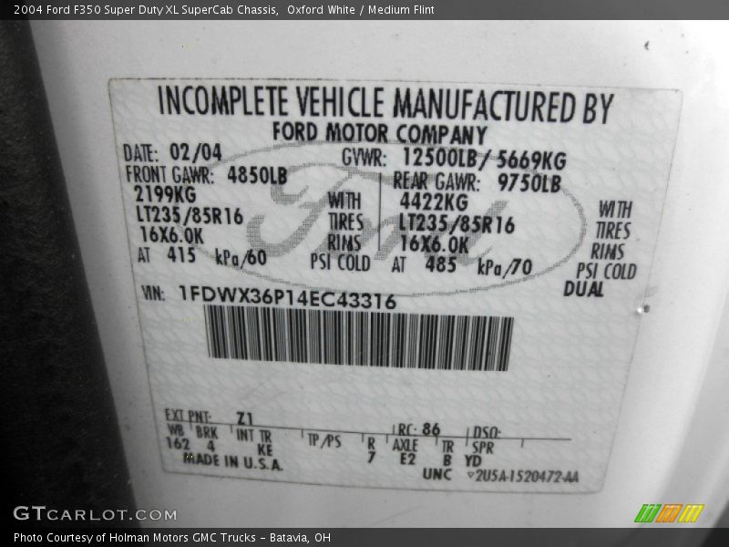 Oxford White / Medium Flint 2004 Ford F350 Super Duty XL SuperCab Chassis