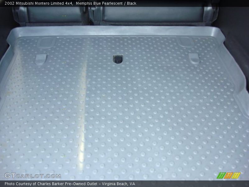 Memphis Blue Pearlescent / Black 2002 Mitsubishi Montero Limited 4x4