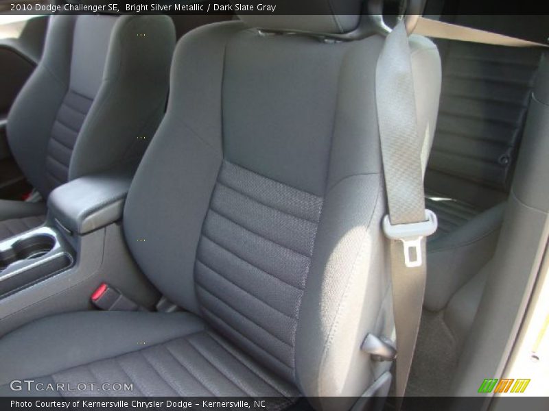 Bright Silver Metallic / Dark Slate Gray 2010 Dodge Challenger SE