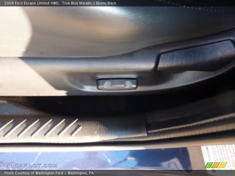 True Blue Metallic / Ebony Black 2004 Ford Escape Limited 4WD