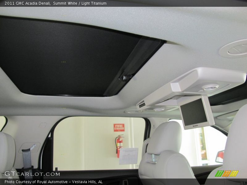 Summit White / Light Titanium 2011 GMC Acadia Denali