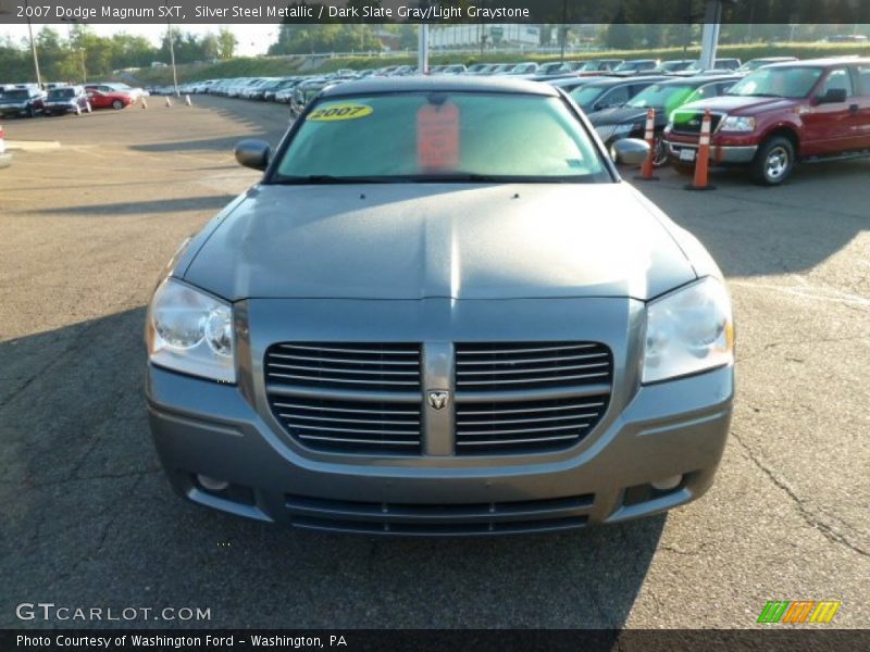 Silver Steel Metallic / Dark Slate Gray/Light Graystone 2007 Dodge Magnum SXT