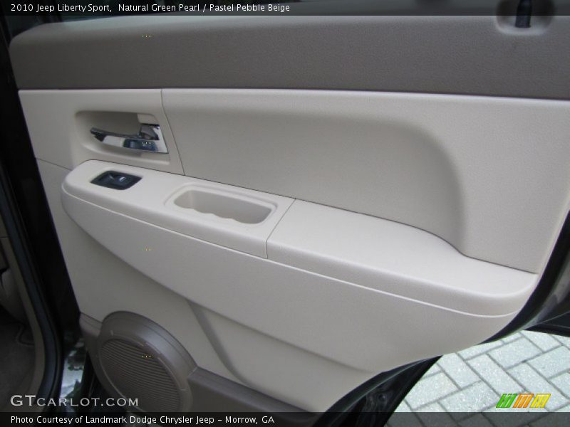 Natural Green Pearl / Pastel Pebble Beige 2010 Jeep Liberty Sport