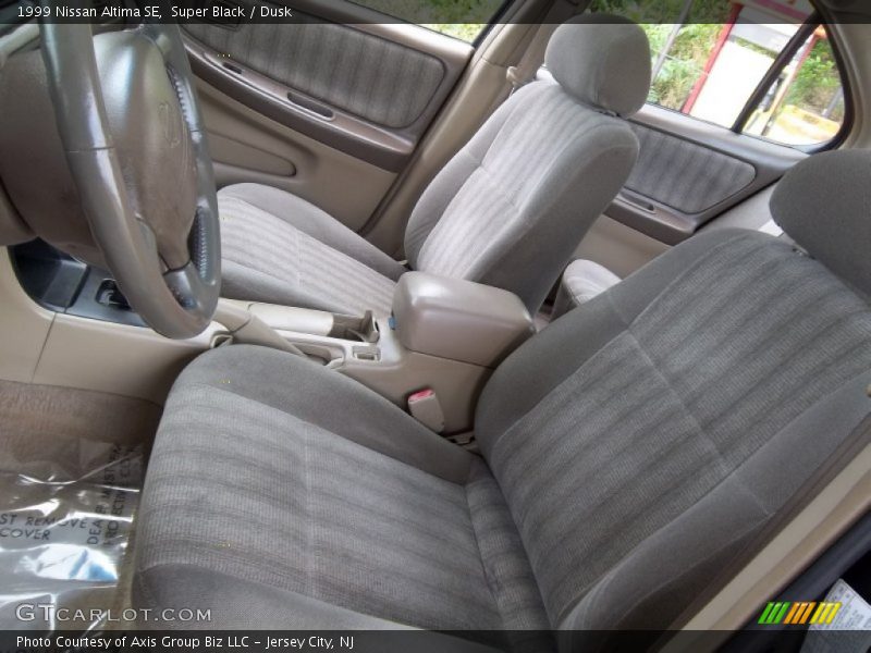 Super Black / Dusk 1999 Nissan Altima SE