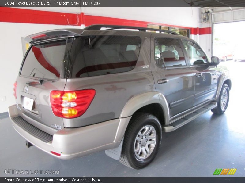 Phantom Gray Pearl / Oak 2004 Toyota Sequoia SR5