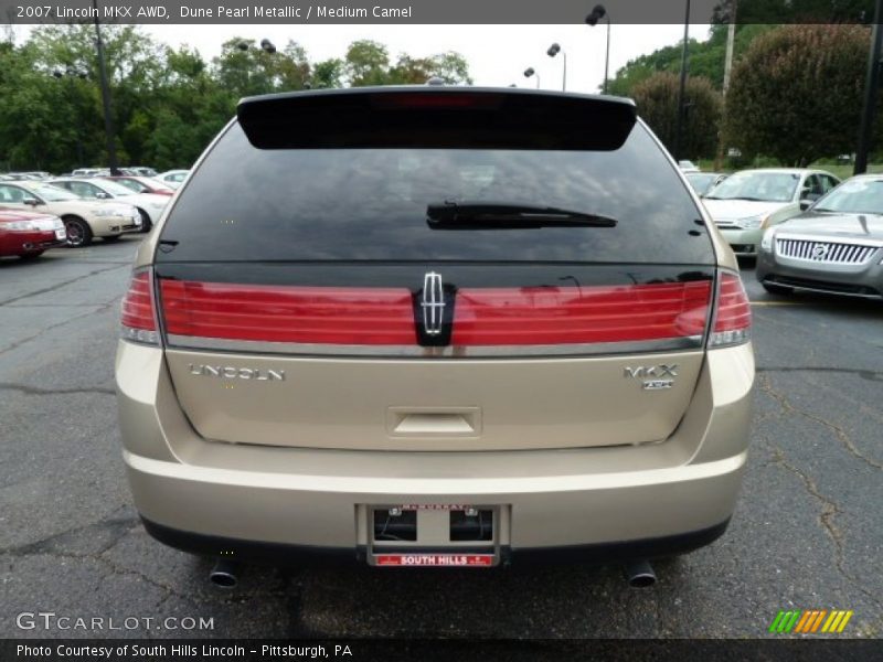 Dune Pearl Metallic / Medium Camel 2007 Lincoln MKX AWD