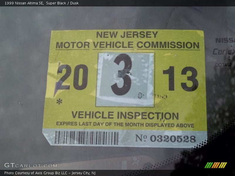 Super Black / Dusk 1999 Nissan Altima SE