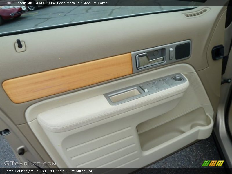 Dune Pearl Metallic / Medium Camel 2007 Lincoln MKX AWD