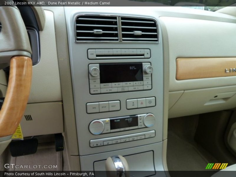 Dune Pearl Metallic / Medium Camel 2007 Lincoln MKX AWD