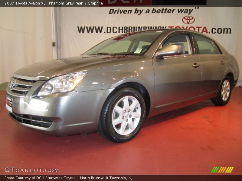 Phantom Gray Pearl / Graphite 2007 Toyota Avalon XL
