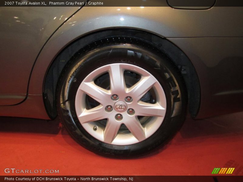 Phantom Gray Pearl / Graphite 2007 Toyota Avalon XL