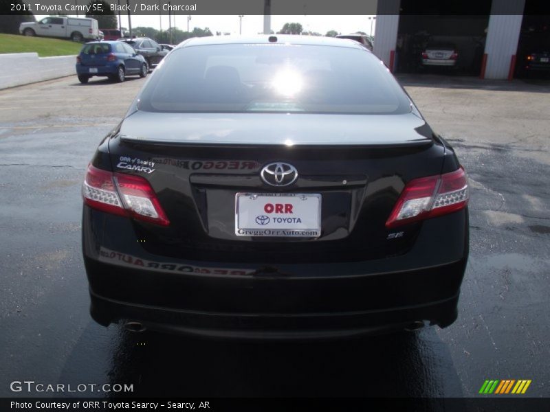 Black / Dark Charcoal 2011 Toyota Camry SE