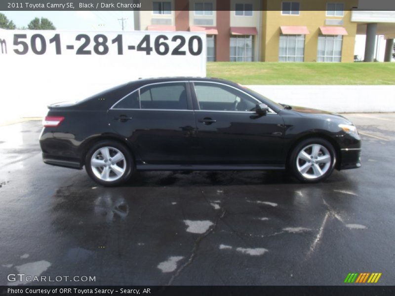 Black / Dark Charcoal 2011 Toyota Camry SE