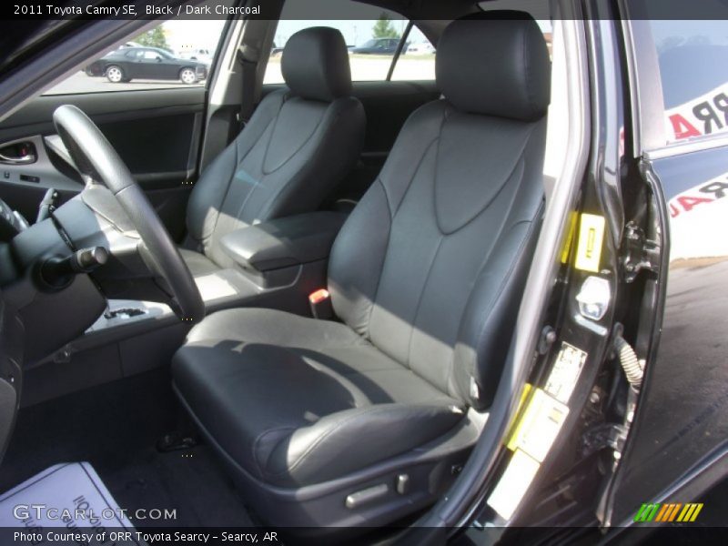 Black / Dark Charcoal 2011 Toyota Camry SE