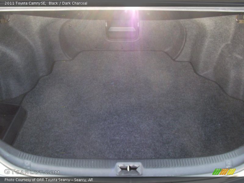 Black / Dark Charcoal 2011 Toyota Camry SE