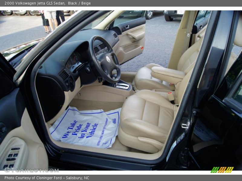  2000 Jetta GLS Sedan Beige Interior
