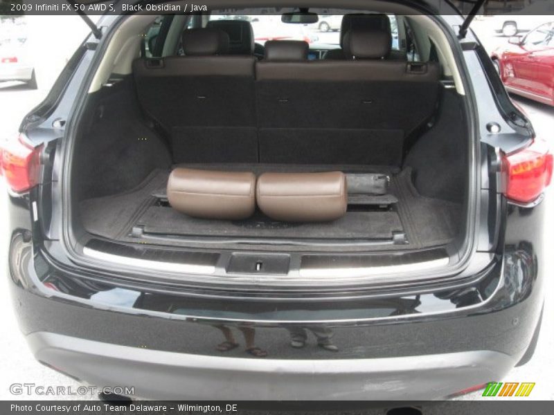  2009 FX 50 AWD S Trunk