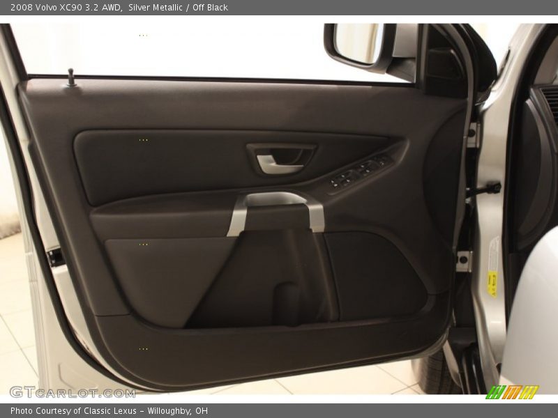 Silver Metallic / Off Black 2008 Volvo XC90 3.2 AWD