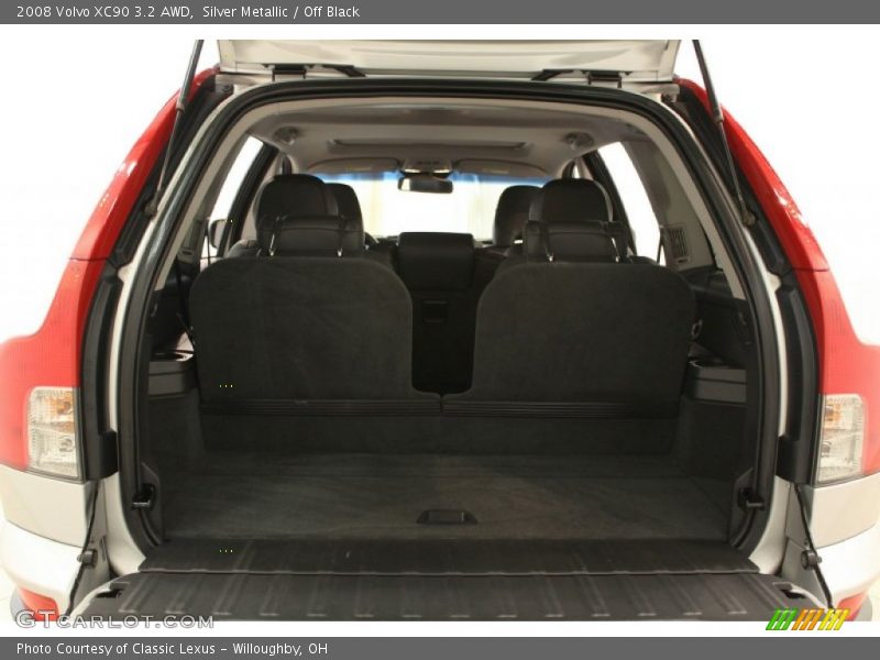 Silver Metallic / Off Black 2008 Volvo XC90 3.2 AWD
