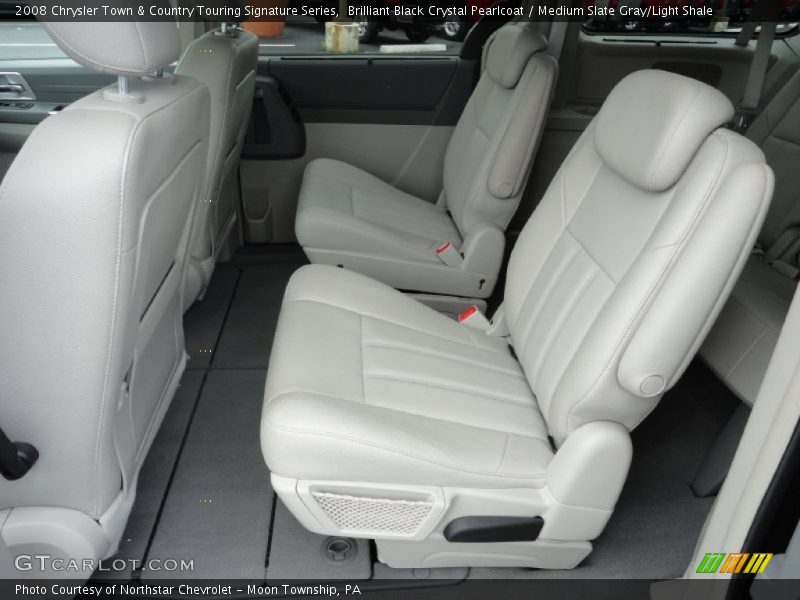 Brilliant Black Crystal Pearlcoat / Medium Slate Gray/Light Shale 2008 Chrysler Town & Country Touring Signature Series