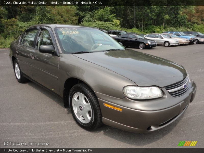 Medium Bronzemist Metallic / Gray 2001 Chevrolet Malibu Sedan