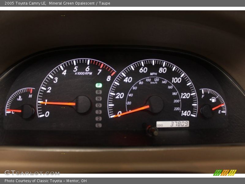 Mineral Green Opalescent / Taupe 2005 Toyota Camry LE