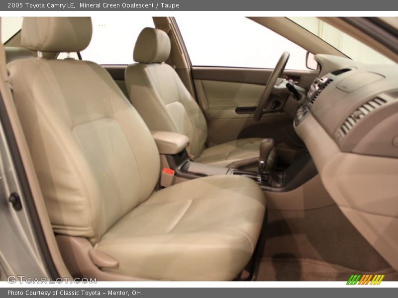 Mineral Green Opalescent / Taupe 2005 Toyota Camry LE
