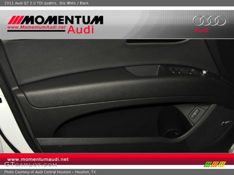 Ibis White / Black 2011 Audi Q7 3.0 TDI quattro