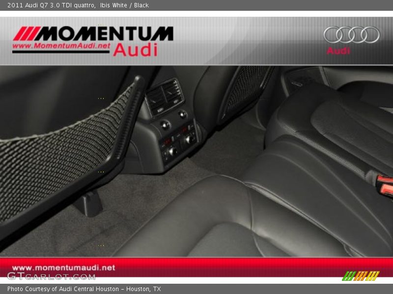 Ibis White / Black 2011 Audi Q7 3.0 TDI quattro